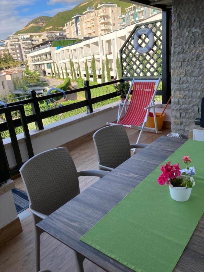 Aldi'S Guest House Vlore Exterior photo